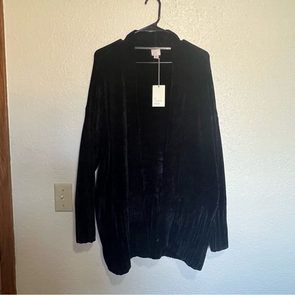 A new day black chenille cardigan - Picture 3 of 8